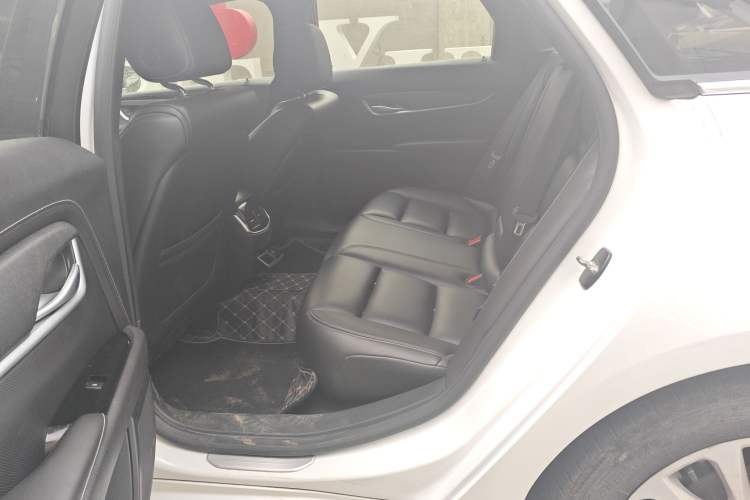 Used Cadillac XTS 2018 28T Tech Edition Interior 4