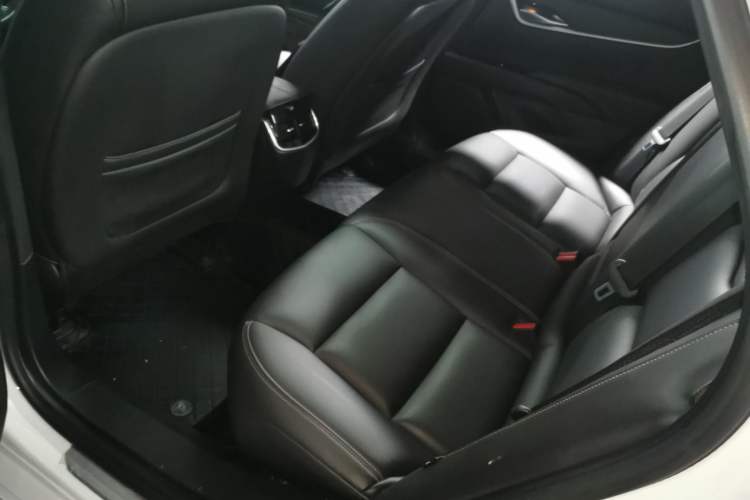 Used Cadillac XTS 2018 28T Tech Edition Interior 4