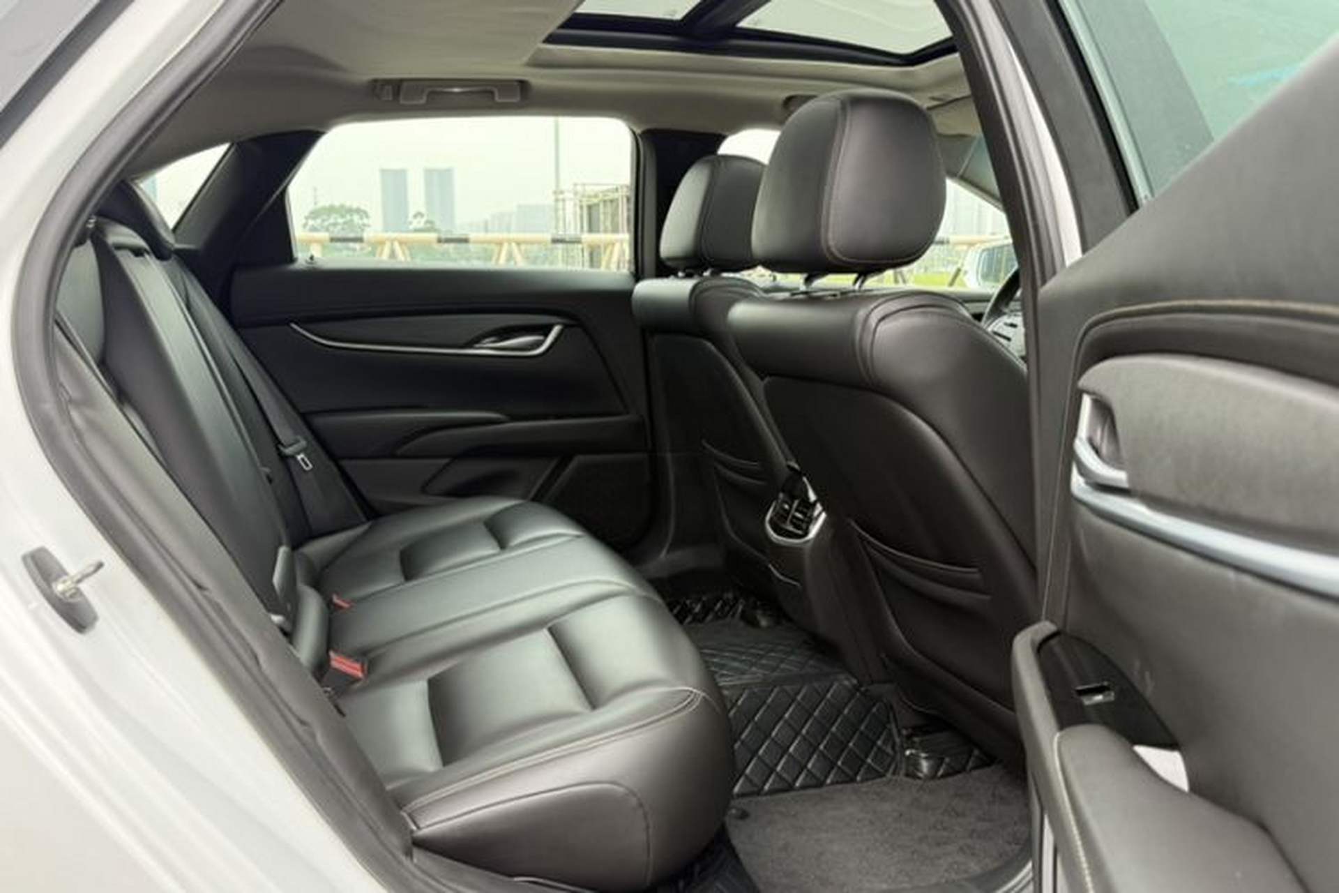 Used Cadillac XTS 2018 28T Tech Edition Interior 5