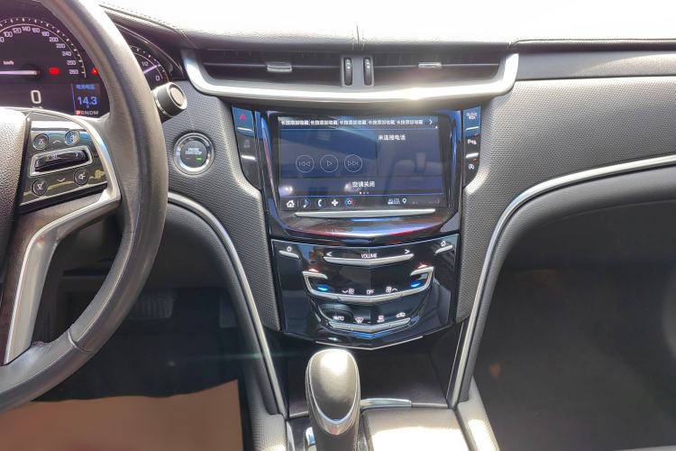 Used Cadillac XTS 2018 28T Tech Edition Interior 5