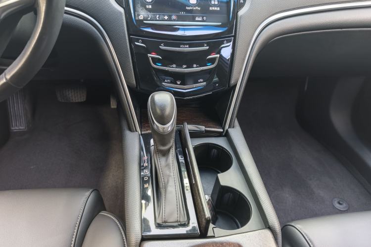 Used Cadillac XTS 2018 28T Tech Edition Interior 5