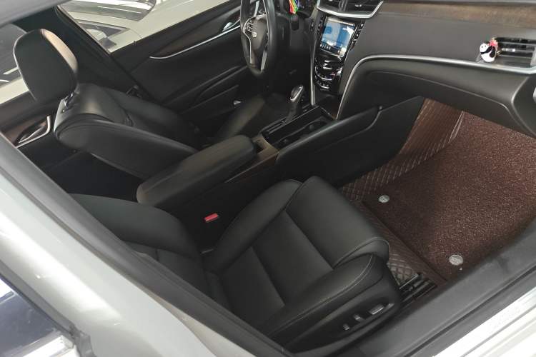 Used Cadillac XTS 2018 28T Elite Edition Interior 5