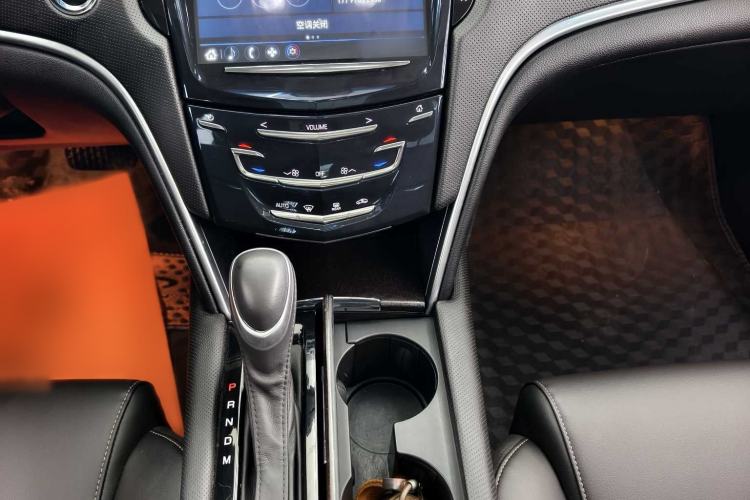 Used Cadillac XTS 2018 28T Tech Edition Interior 5