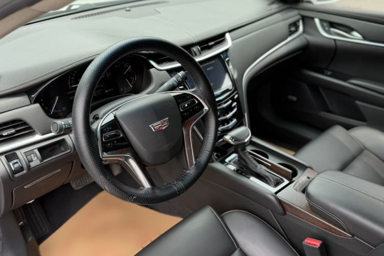 Used Cadillac XTS 2018 28T Tech Edition Interior 6