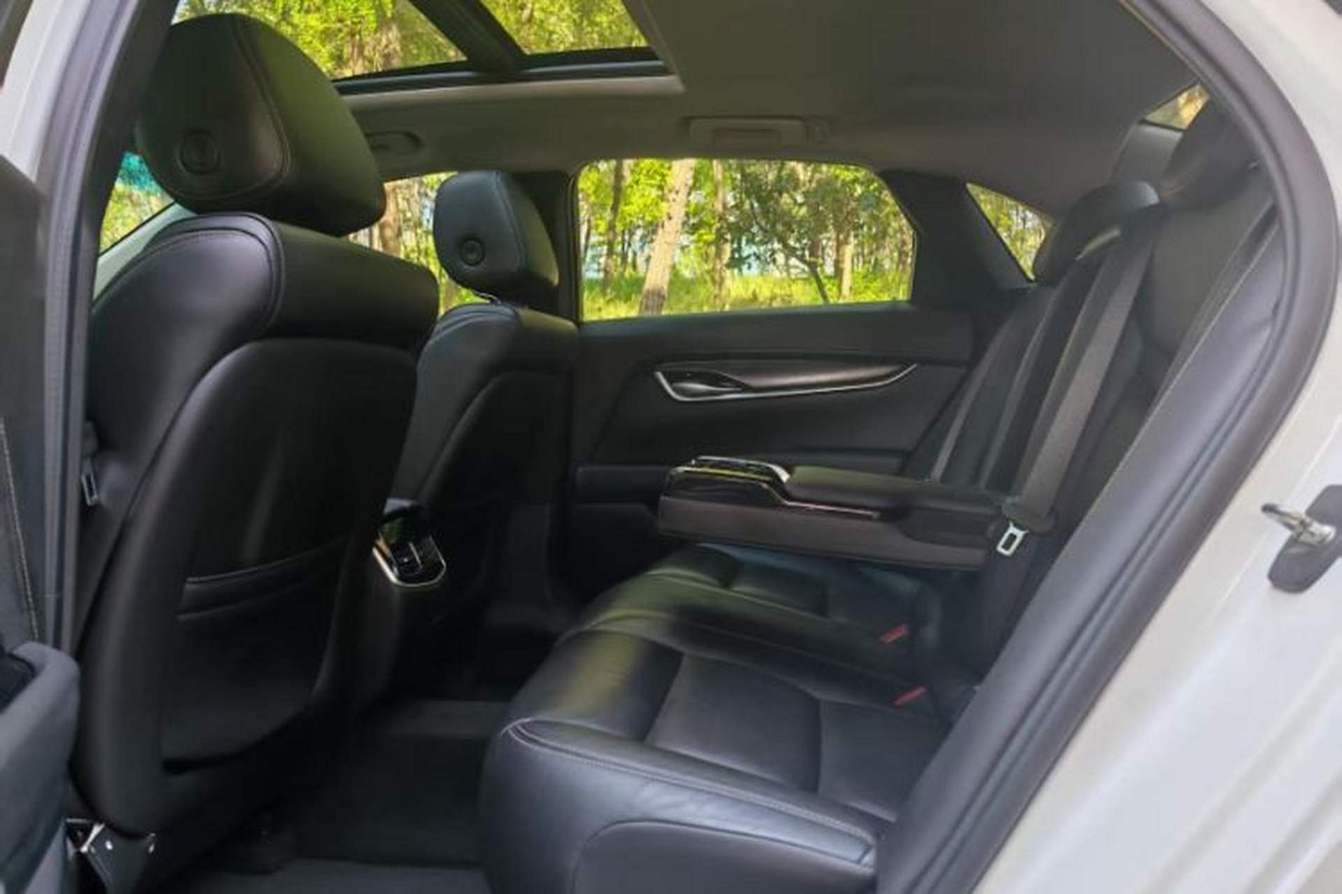 Used Cadillac XTS 2018 28T Elite Edition Interior 6