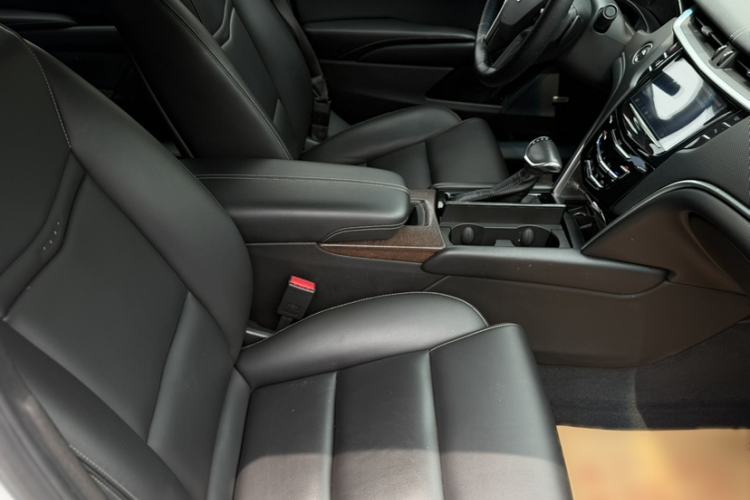 Used Cadillac XTS 2018 28T Tech Edition Interior 7