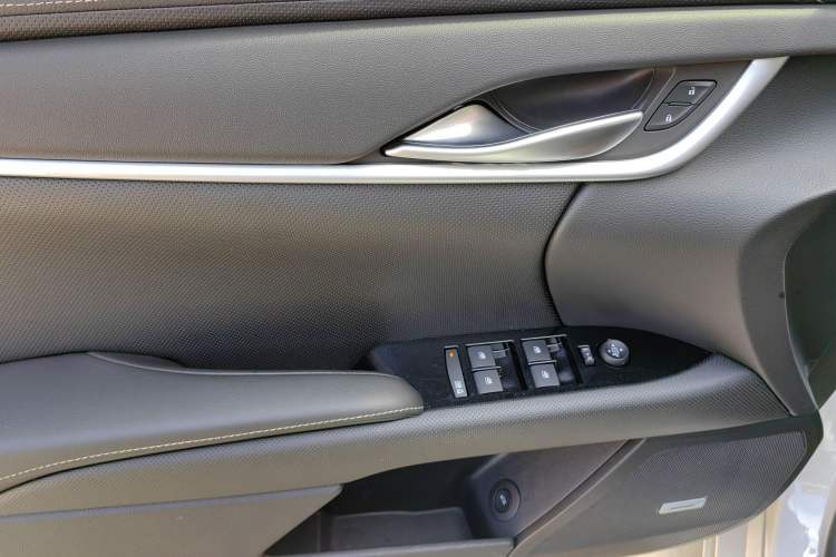 Used Cadillac XTS 2018 28T Tech Edition Interior 7