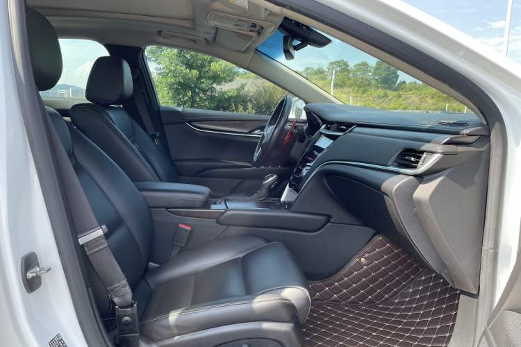 Used Cadillac XTS 2018 28T Elite Edition Interior 7