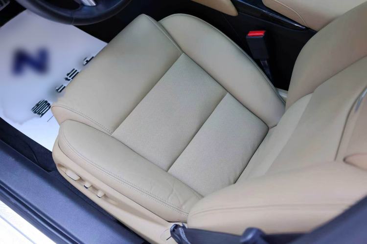 Used Cadillac XTS 2018 28T Luxury Edition Interior 7