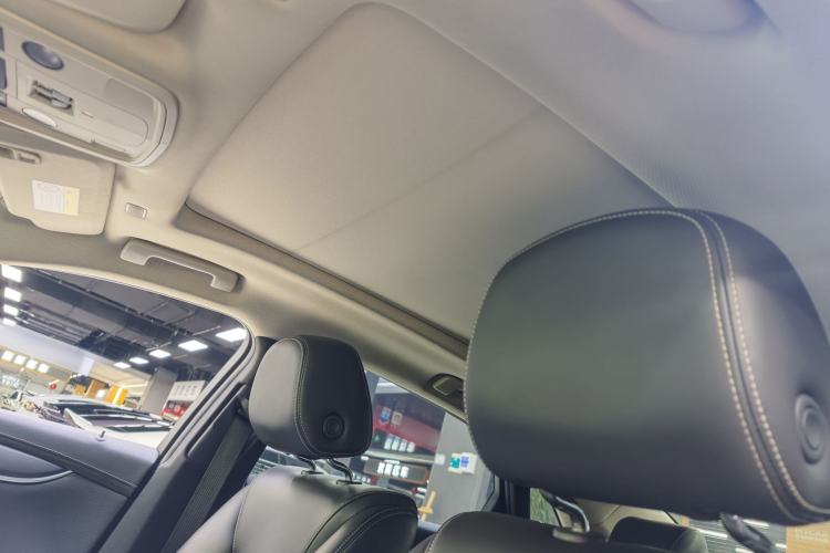 Used Cadillac XTS 2018 28T Tech Edition Interior 8