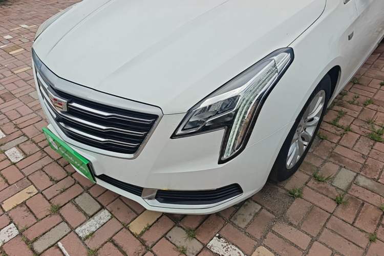 Used Cadillac XTS 2018 28T Tech Edition Left Front Headlight
