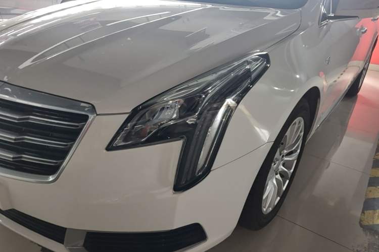Used Cadillac XTS 2018 28T Tech Edition Left Front Headlight