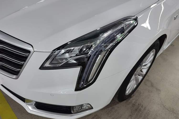 Used Cadillac XTS 2018 28T Elite Edition Left Front Headlight