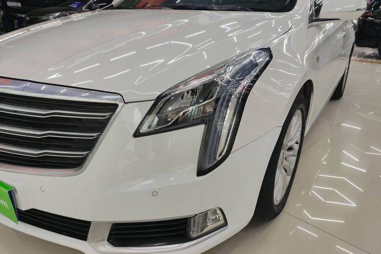 Used Cadillac XTS 2018 28T Elite Edition Left Front Headlight