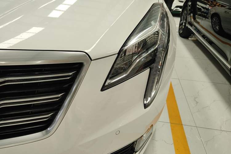 Used Cadillac XTS 2018 28T Elite Edition Left Front Headlight