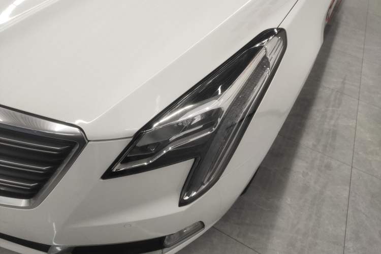 Used Cadillac XTS 2018 28T Elite Edition Left Front Headlight
