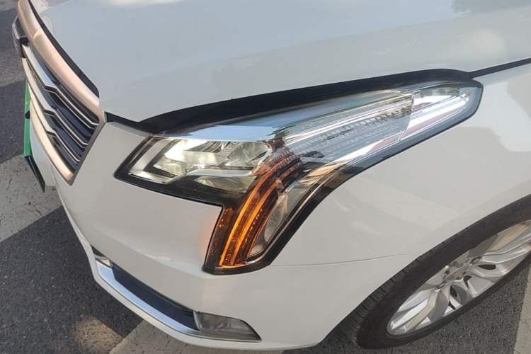 Used Cadillac XTS 2018 28T Elite Edition Left Front Headlight