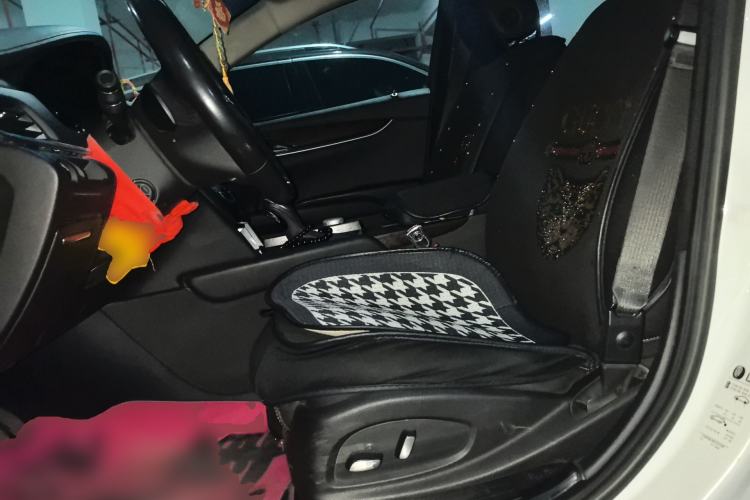 Used Cadillac XTS 2018 28T Tech Edition Left Front Seat