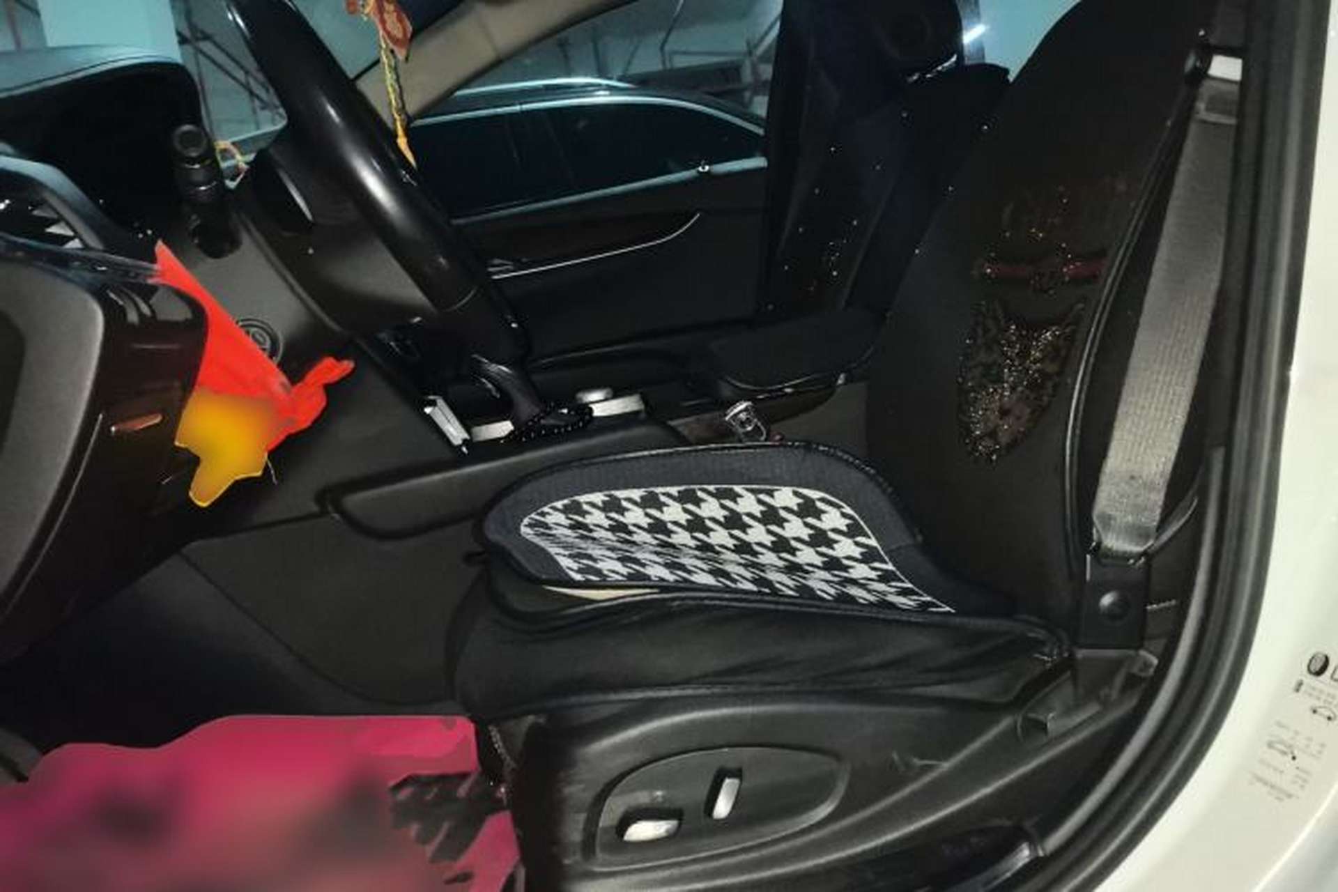 Used Cadillac XTS 2018 28T Tech Edition Left Front Seat