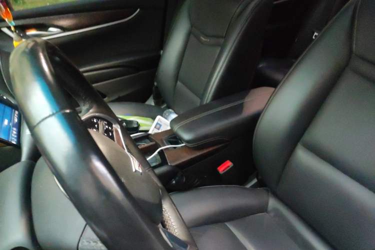 Used Cadillac XTS 2018 28T Elite Edition Left Front Seat