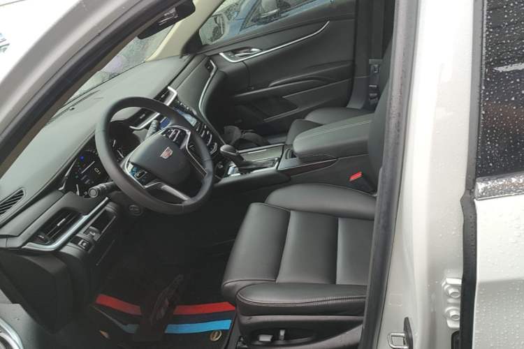 Used Cadillac XTS 2018 28T Tech Edition Left Front Seat