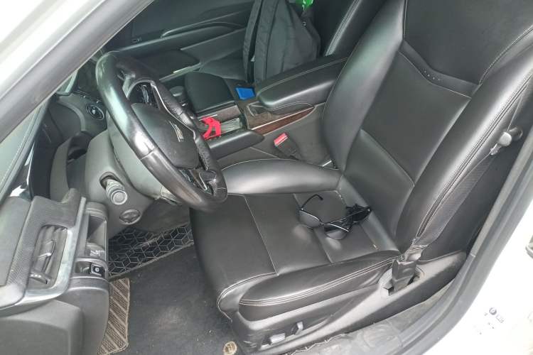 Used Cadillac XTS 2018 28T Tech Edition Left Front Seat