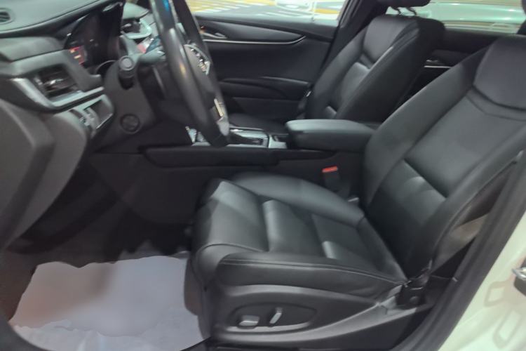 Used Cadillac XTS 2018 28T Tech Edition Left Front Seat
