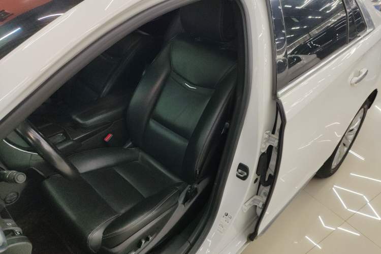 Used Cadillac XTS 2018 28T Elite Edition Left Front Seat
