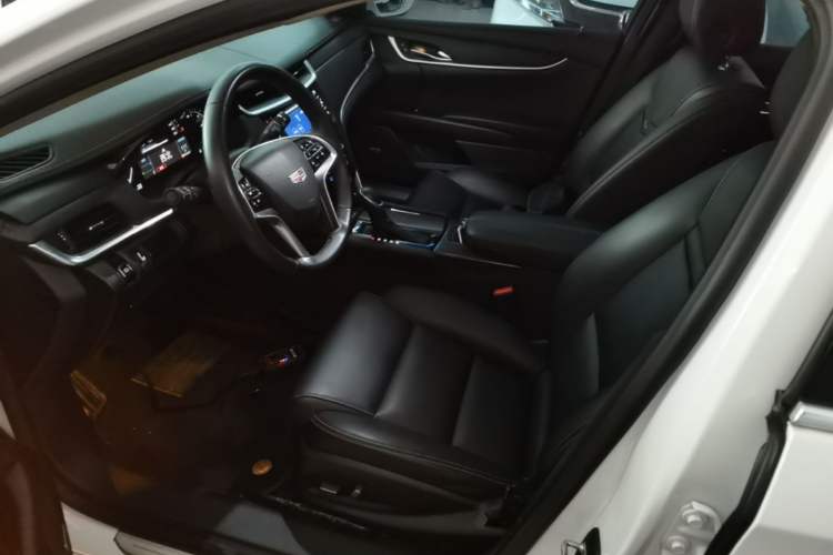 Used Cadillac XTS 2018 28T Tech Edition Left Front Seat