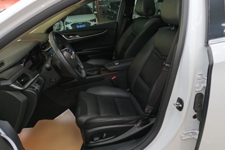 Used Cadillac XTS 2018 28T Tech Edition Left Front Seat