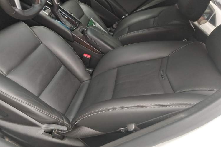 Used Cadillac XTS 2018 28T Elite Edition Left Front Seat