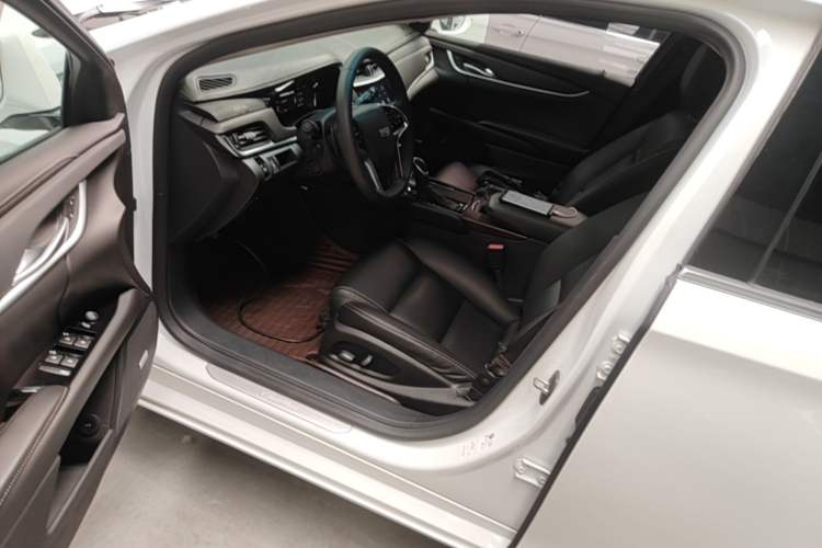 Used Cadillac XTS 2018 28T Tech Edition Left Front Seat