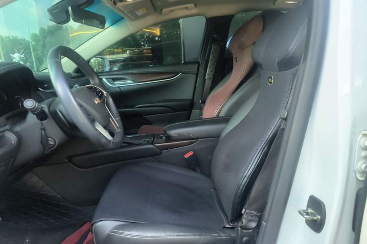 Used Cadillac XTS 2018 28T Elite Edition Left Front Seat