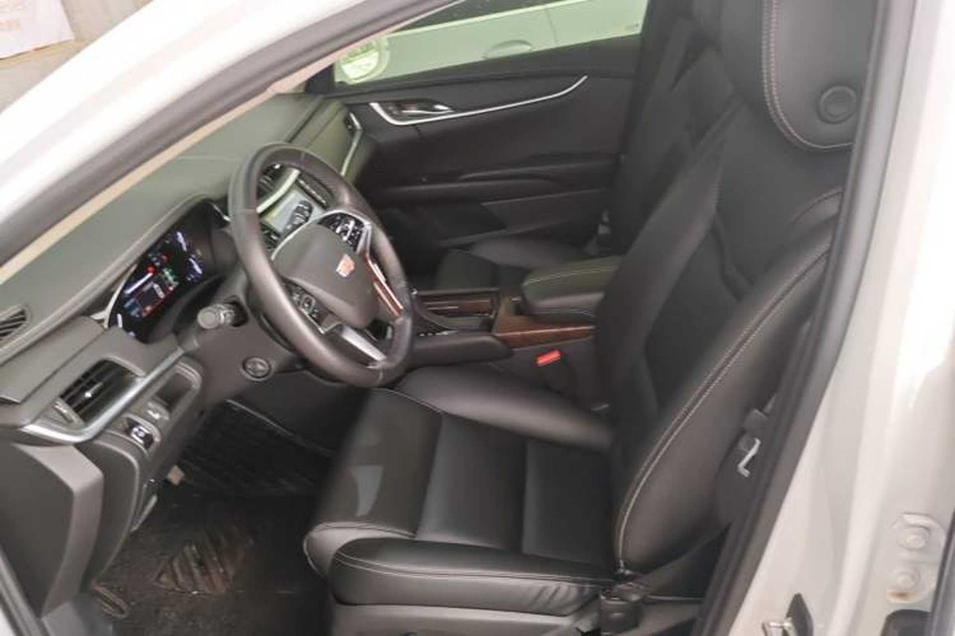 Used Cadillac XTS 2018 28T Tech Edition Left Front Seat