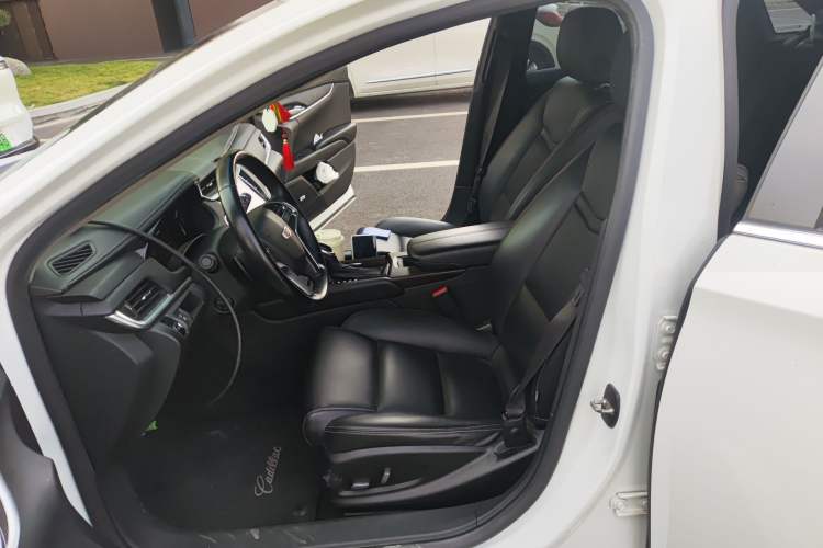 Used Cadillac XTS 2018 28T Tech Edition Left Front Seat