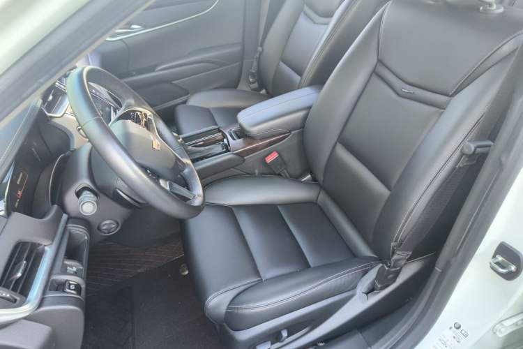 Used Cadillac XTS 2018 28T Tech Edition Left Front Seat