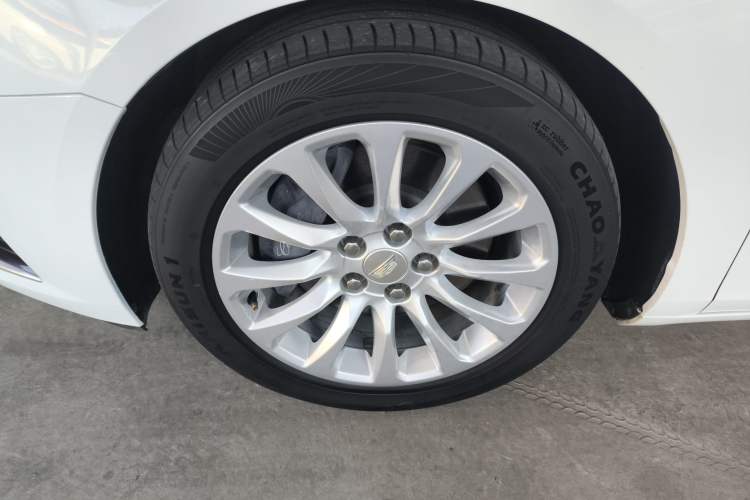Used Cadillac XTS 2018 28T Elite Edition Left Front Wheel Hub