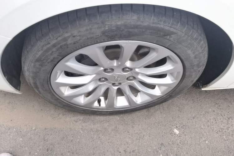 Used Cadillac XTS 2018 28T Elite Edition Left Front Wheel Hub
