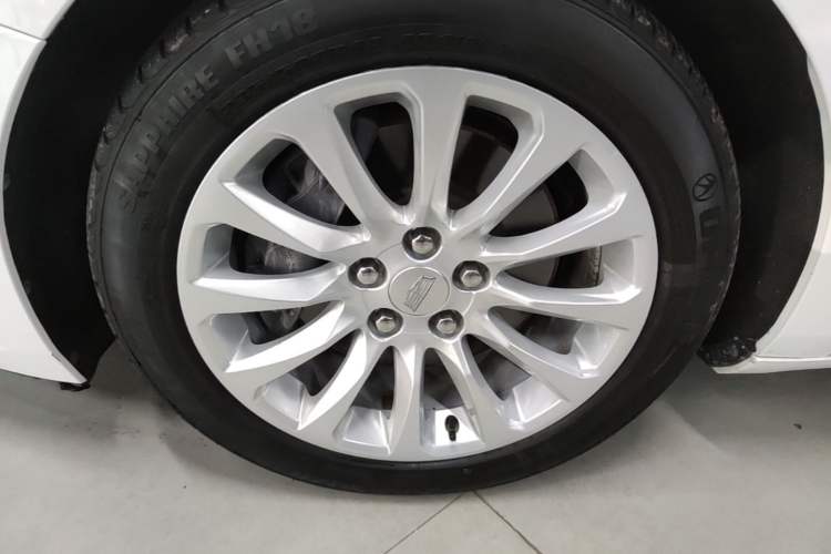 Used Cadillac XTS 2018 28T Elite Edition Left Front Wheel Hub