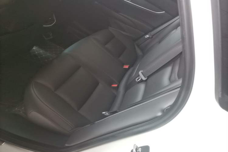 Used Cadillac XTS 2018 28T Tech Edition Left Rear Seat