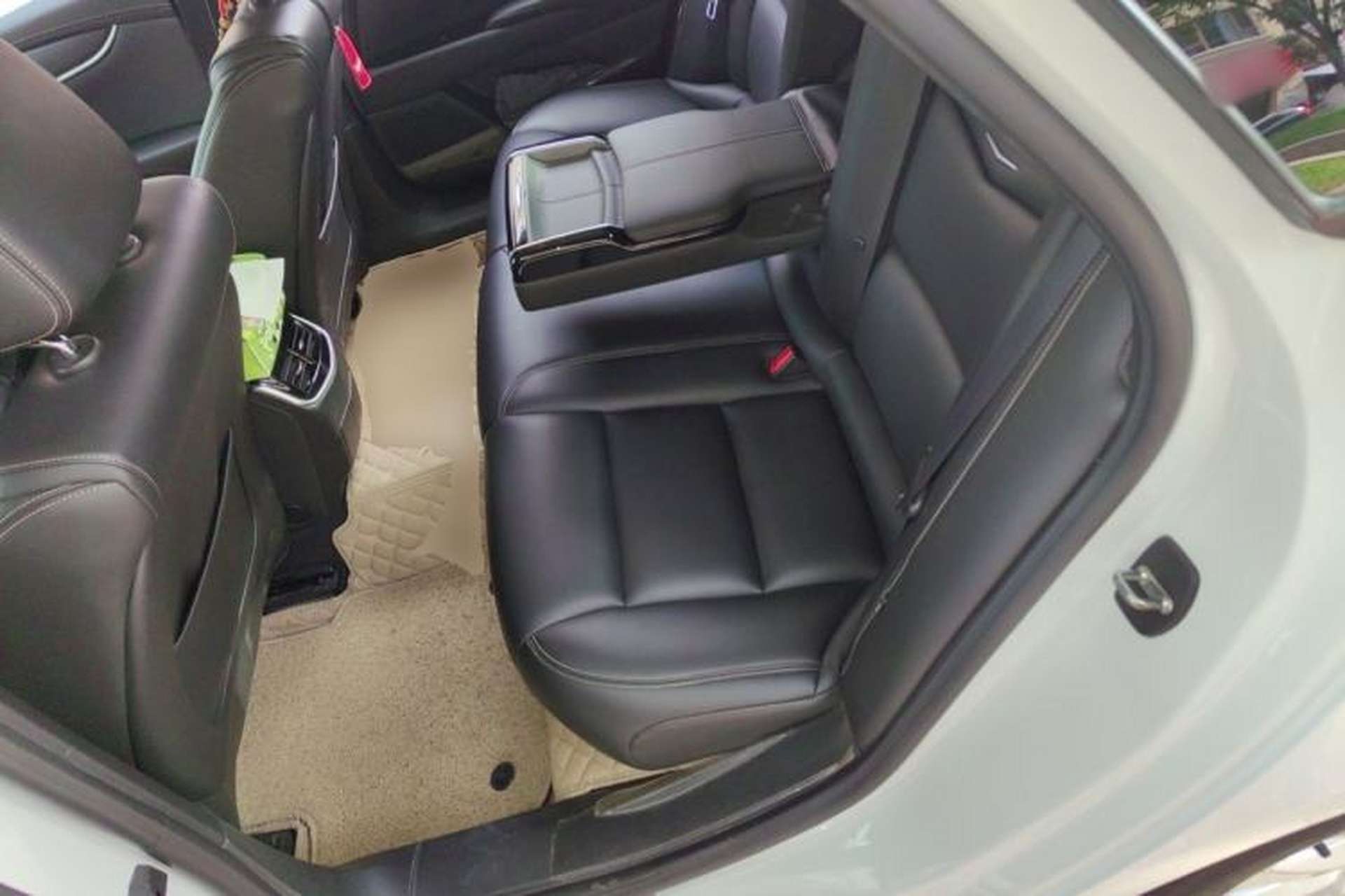 Used Cadillac XTS 2018 28T Tech Edition Left Rear Seat