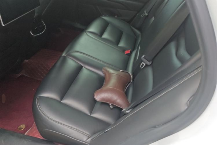 Used Cadillac XTS 2018 28T Tech Edition Left Rear Seat