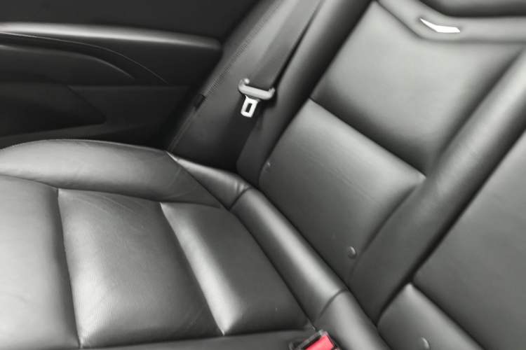Used Cadillac XTS 2018 28T Elite Edition Left Rear Seat