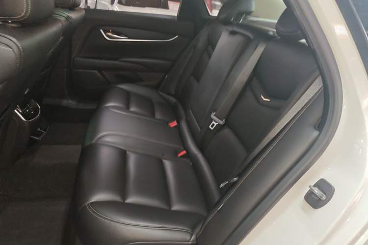 Used Cadillac XTS 2018 28T Tech Edition Left Rear Seat