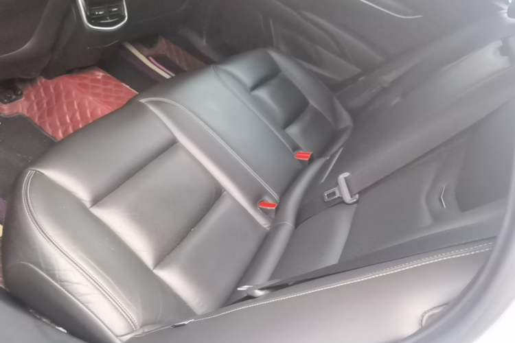 Used Cadillac XTS 2018 28T Elite Edition Left Rear Seat