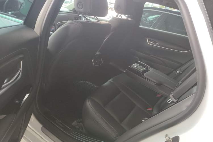 Used Cadillac XTS 2018 28T Elite Edition Left Rear Seat