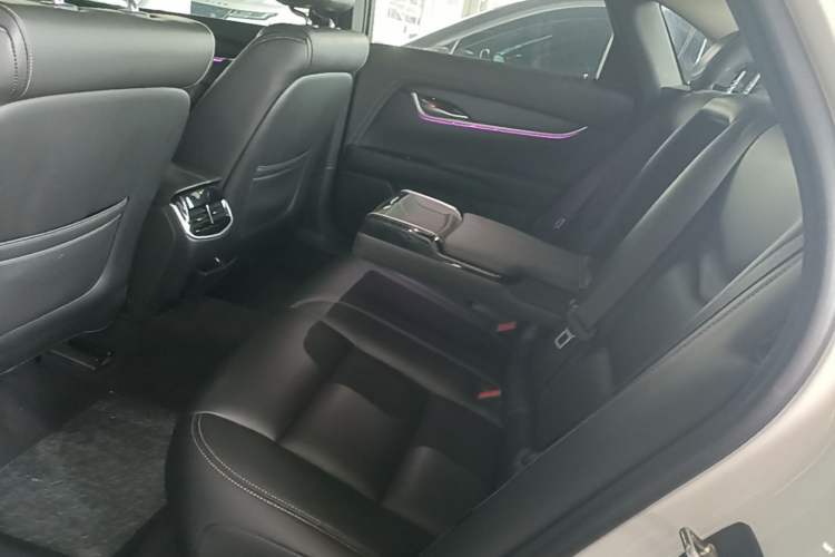 Used Cadillac XTS 2018 28T Tech Edition Left Rear Seat