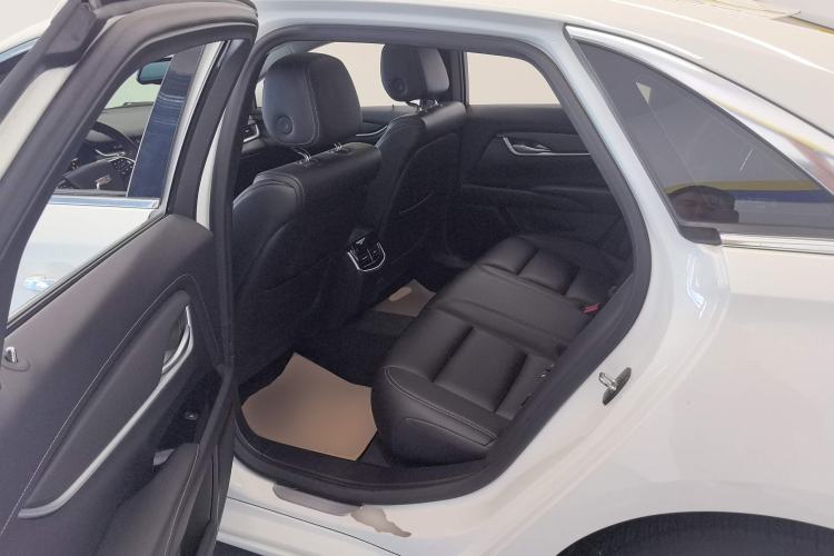 Used Cadillac XTS 2018 28T Tech Edition Left Rear Seat