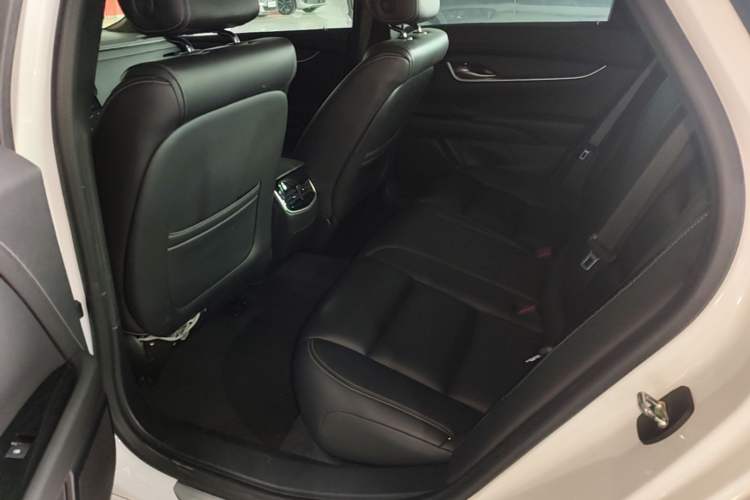 Used Cadillac XTS 2018 28T Tech Edition Left Rear Seat