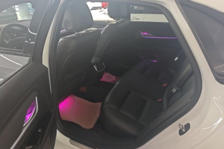 Used Cadillac XTS 2018 28T Tech Edition Left Rear Seat